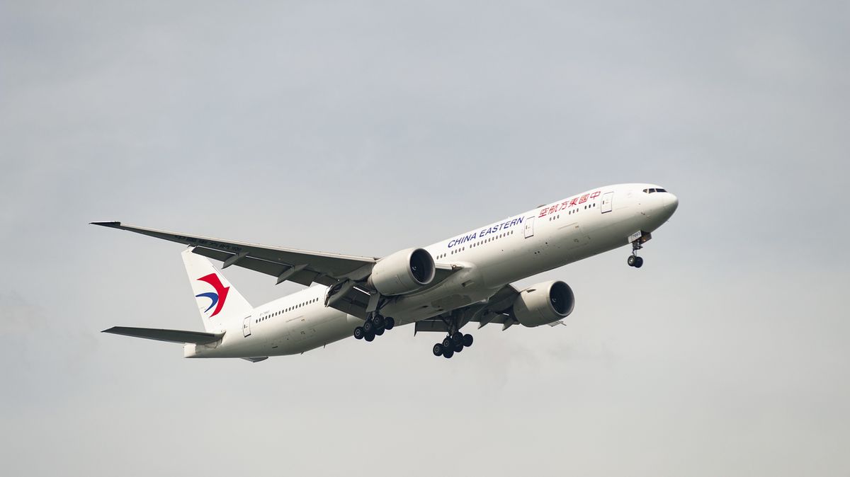 Nejdelší cesta letadlem je v provozu. Cestující stráví na palubě 29 hodin